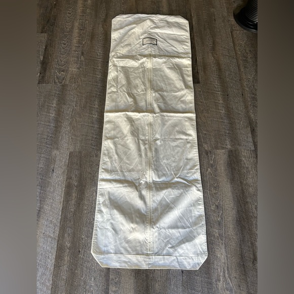 NWOT Gucci cream color garment bag